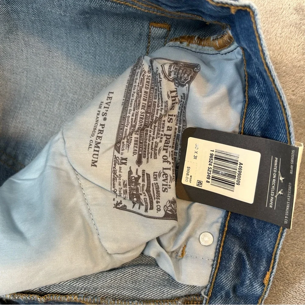 Levi's Premium Women 501 '81 Tapered Leg High‎ Rise Button Fly Jeans  Blue  NWT